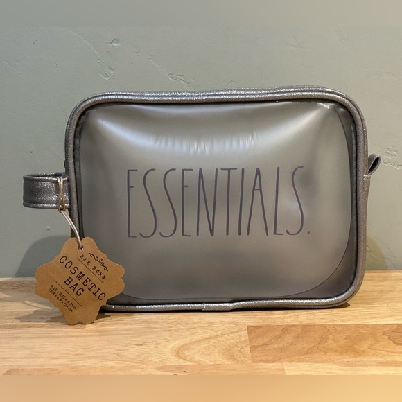 Rae Dunn ESSENTIALS Cosmetic Bag. Brand New With Tags. - Picture 2 of 6